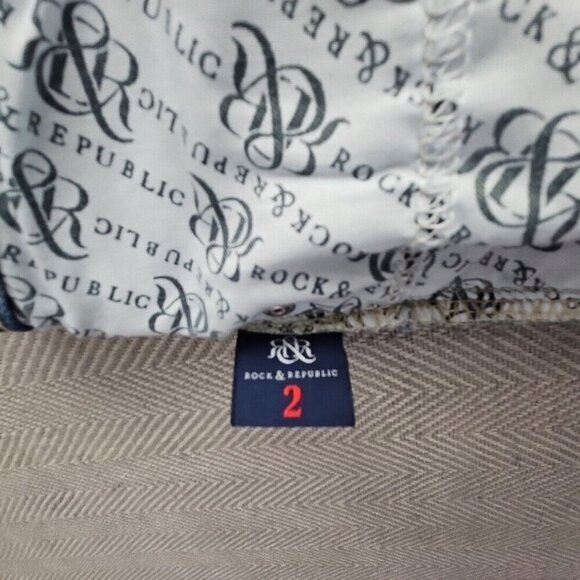 Rock & Republic Jeans Women's Size 2 (28x26) Embroidery Flap Pocket Med Wash - Picture 3 of 16